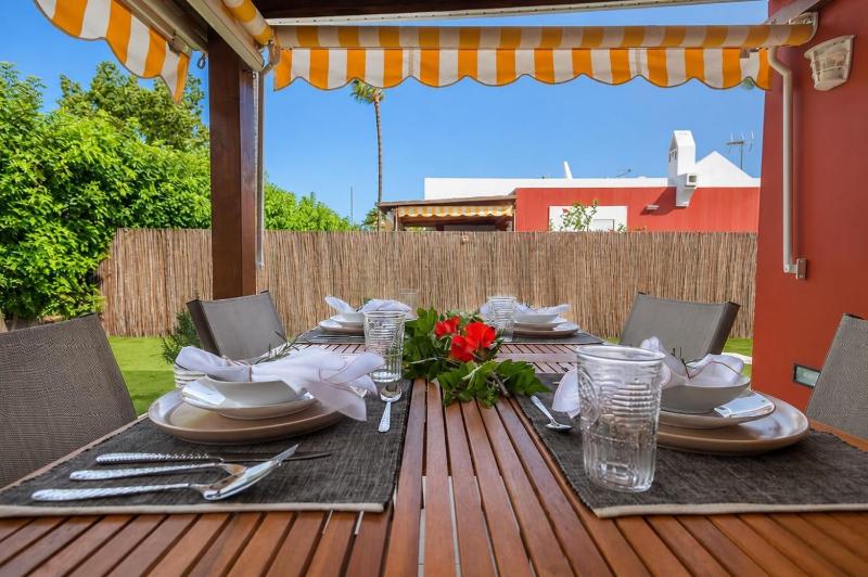 GuestReady - Los Tunos BBQ Garden - image 23