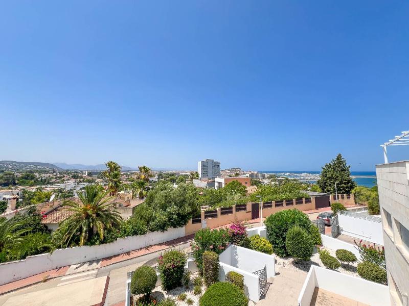 Residencial Miramontgo by CARLOSFERIEN - image 10