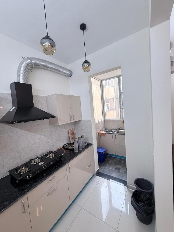 2 Bhk Entire Flat in Chandigarh - image 10