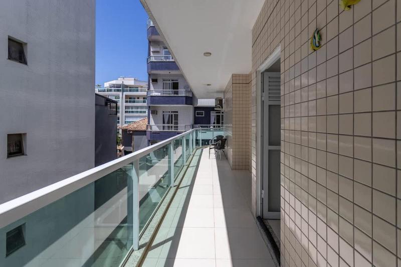 Apartamento Moderno com Ar Condicionado e Wi Fi Rapido a 500m da Praia do Forte - image 4