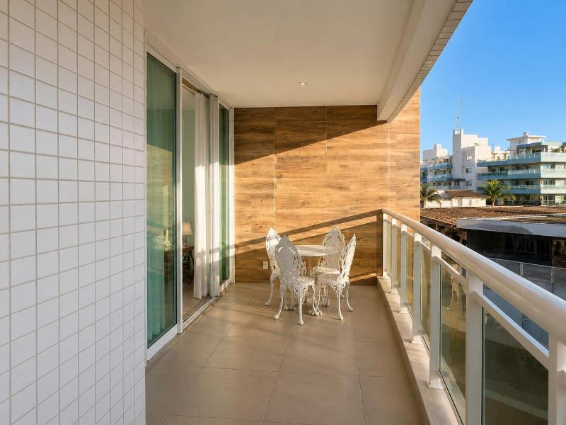 Apartamento em Braga Conforto Wi-Fi e Ar Condicionado - image 12