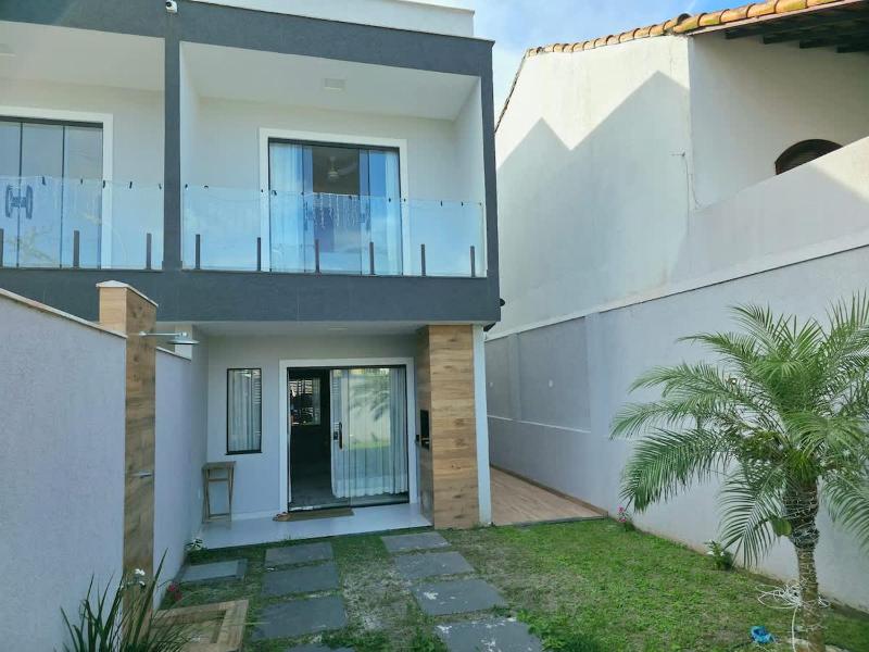 Casa Moderna no Pero com Churrasqueira e Todo Conforto - image 12