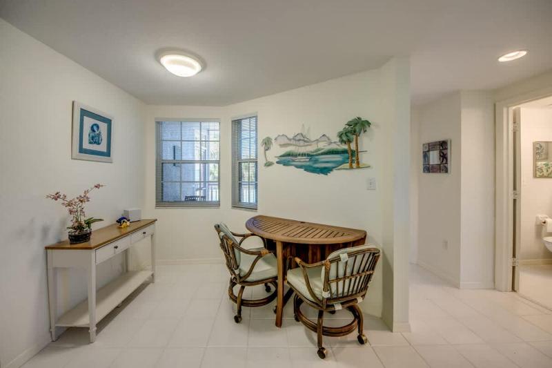 South end 2BR 2BA Across Street from Beach - image 6
