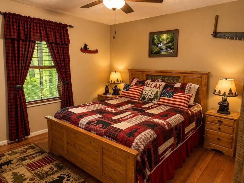 A Buttercup Bear Family Cabin Hot Tub & Firepit - image 13