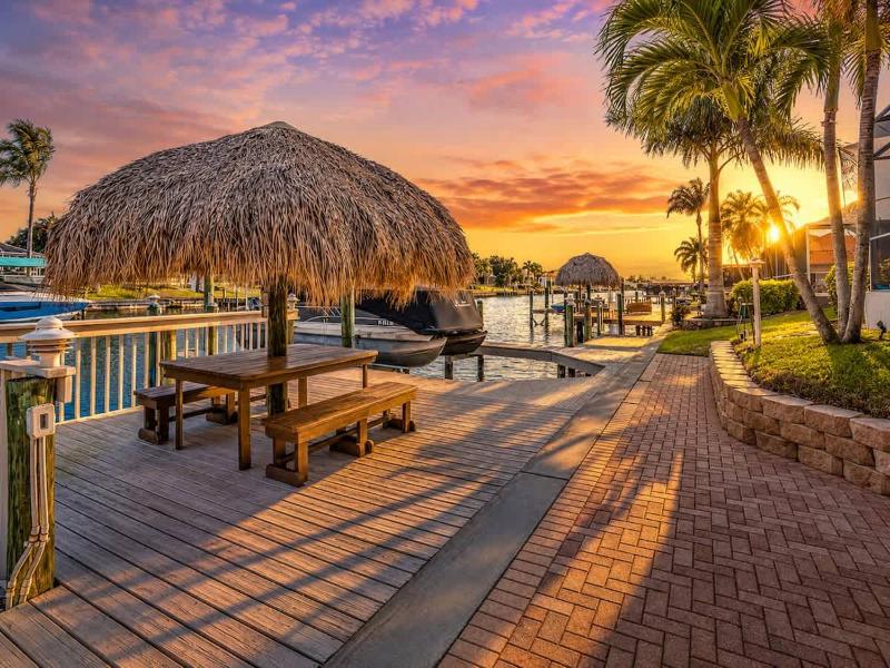 Luxe Waterfront Cape Coral Villa Pool Dock 4BR - image 43