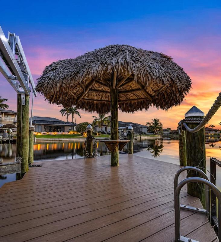 THE Luxury Villa Gulf Access Pool Spa Tiki Hut - image 22