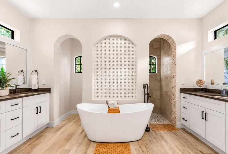 THE Luxury Villa Gulf Access Pool Spa Tiki Hut - image 36