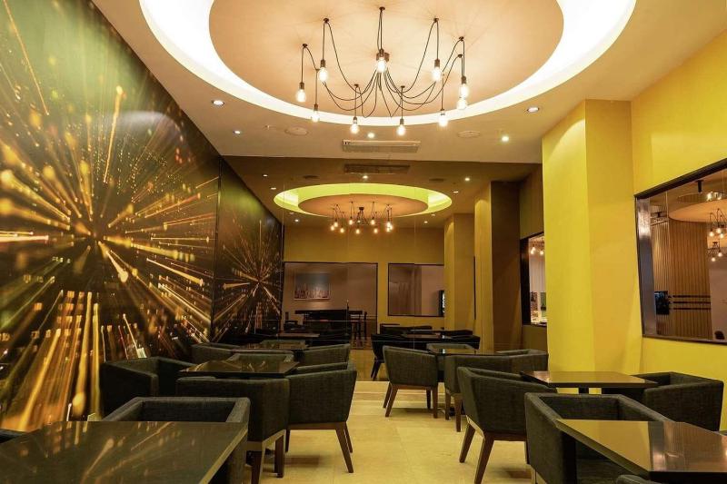 The District Hotel - image 12