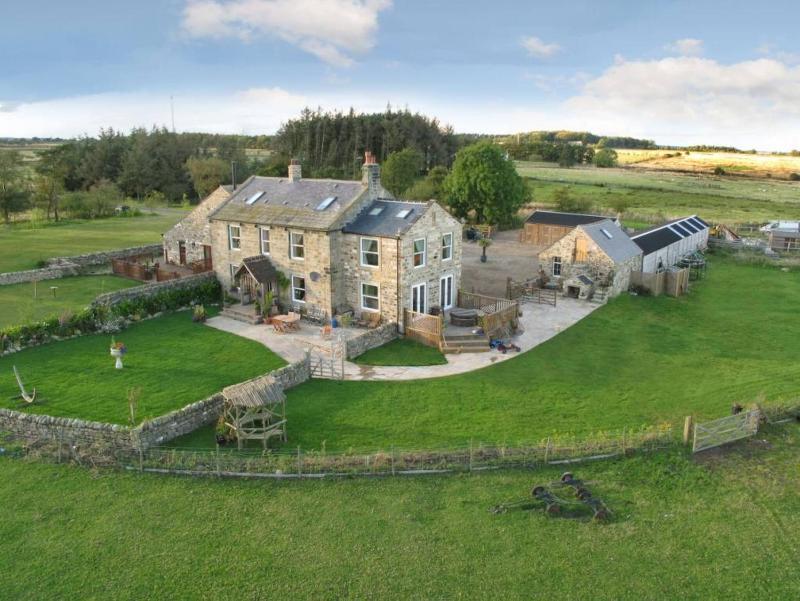 Meagill farmhouse a country retreat - image 21