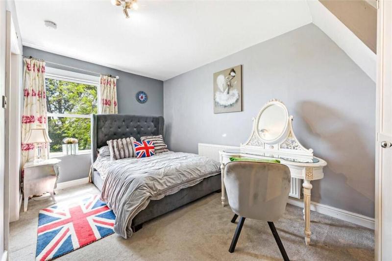 Meagill farmhouse a country retreat - image 8