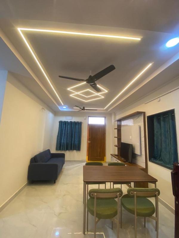 Modern Cozy 2BHK and 2ACs - image 11