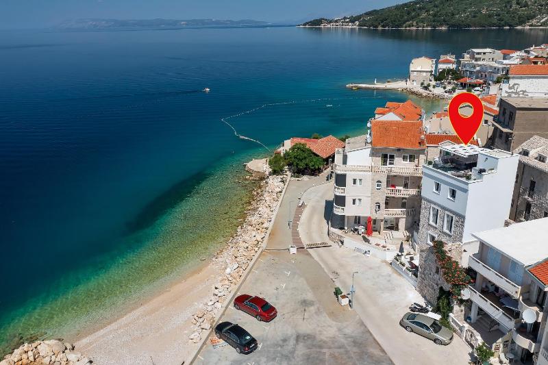 Beachfront house with hot tubDrasnice Makarska - 25460 - image 14