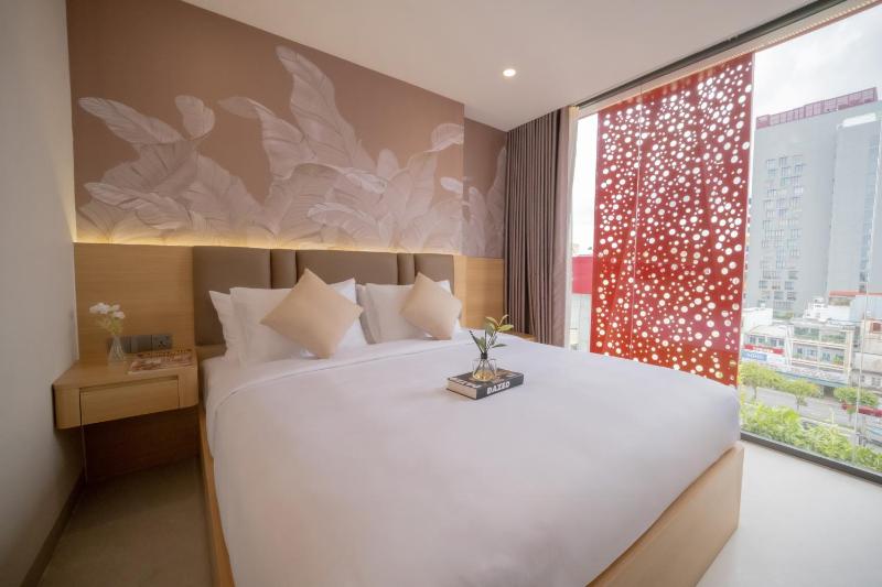 Y Hotel Phan Đình Phùng - image 13