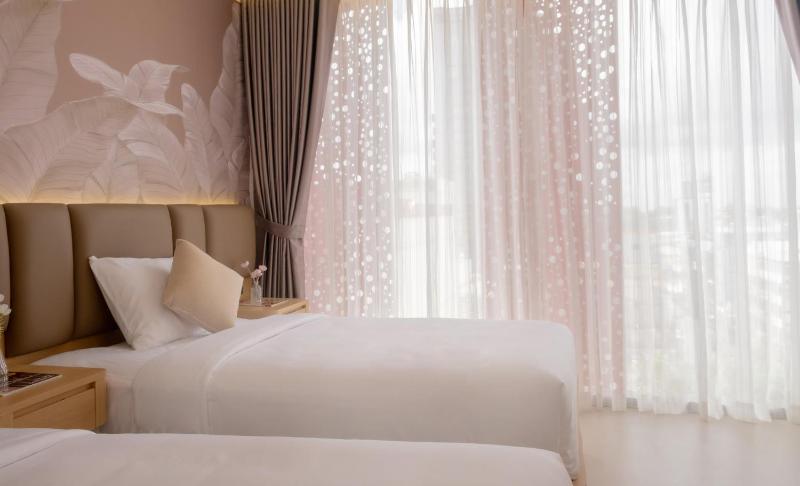 Y Hotel Phan Đình Phùng - image 22