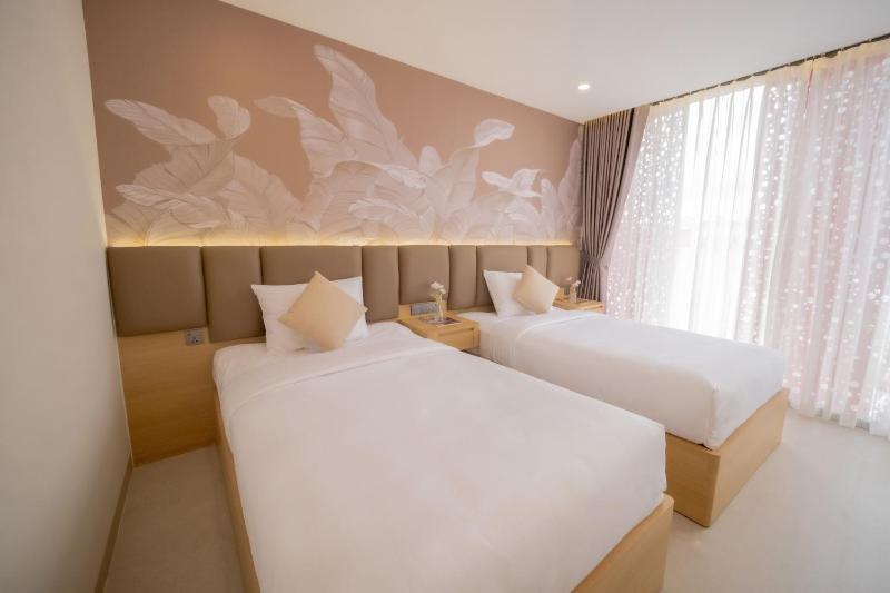Y Hotel Phan Đình Phùng - image 32