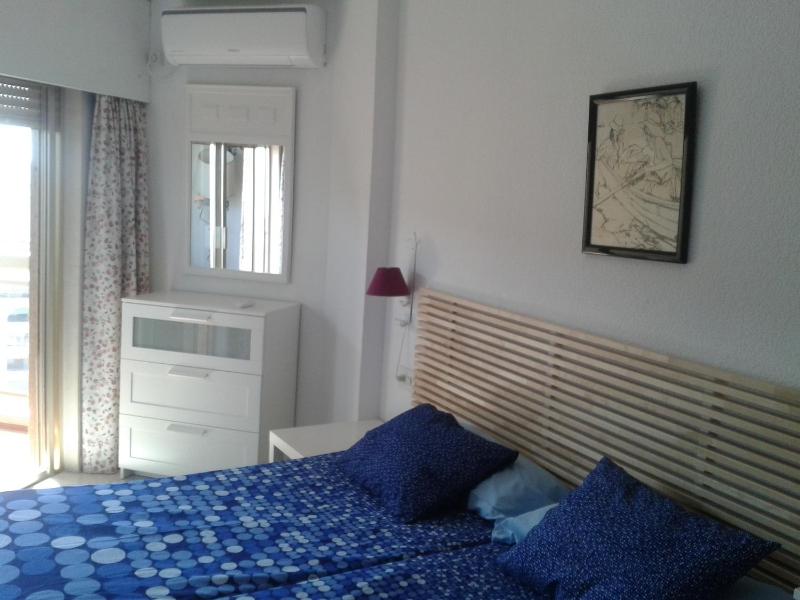One-Bedroom Apartment image 2