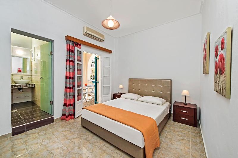 Budget Double Room image 3