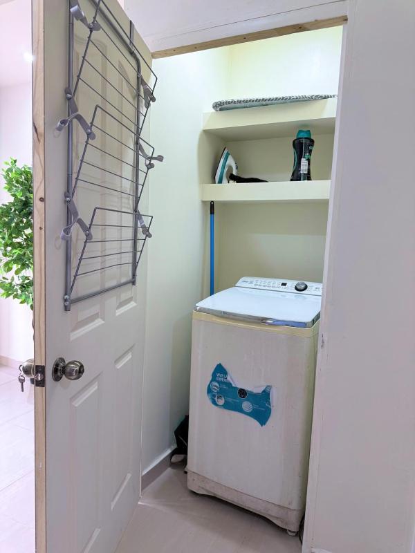 Modern apartment - image 11