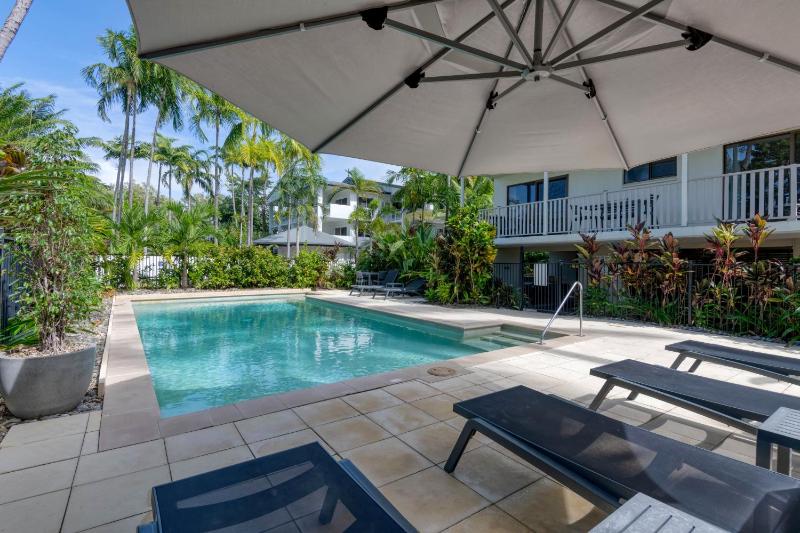 Seascape Holidays - Tropical Reef Apartments - image 17