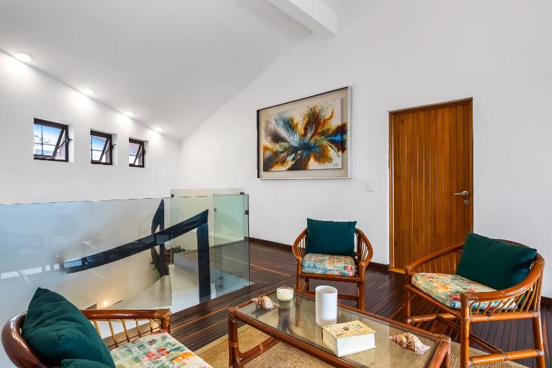 Ocean-view Conchas Chinas 3BR near beaches dining nightlife - image 12