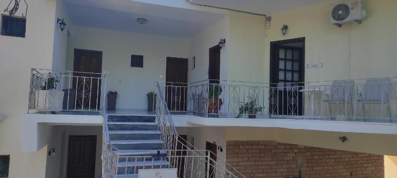 Ariadni Fountas Studios - image 4