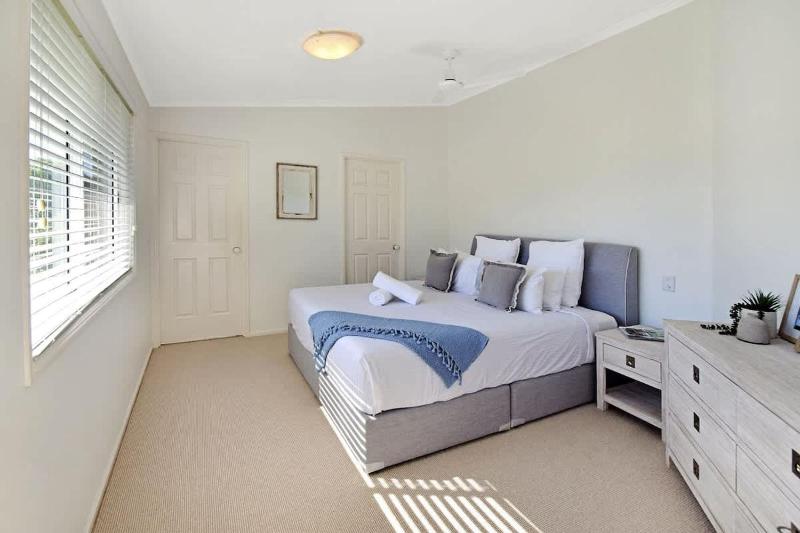Advance Place - image 4