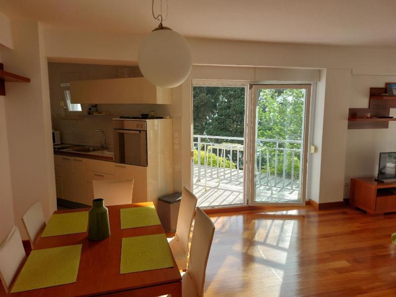 Villa Ni i Makarska - One Bedroom Apartment With Balcony Marina - image 2