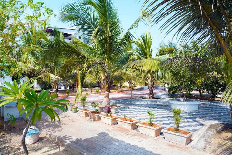 Nandavanam Green View Resorts - image 15