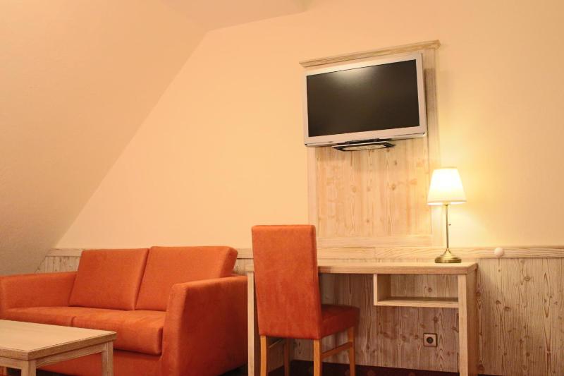 Two-Bedroom Suite image 3
