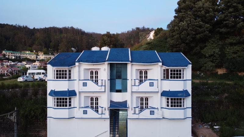 Ooty Service Apartment - image 1