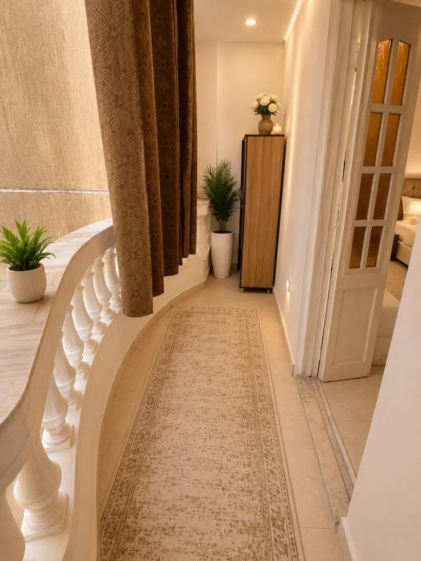 Panoramic view & Jacuzzi - image 7