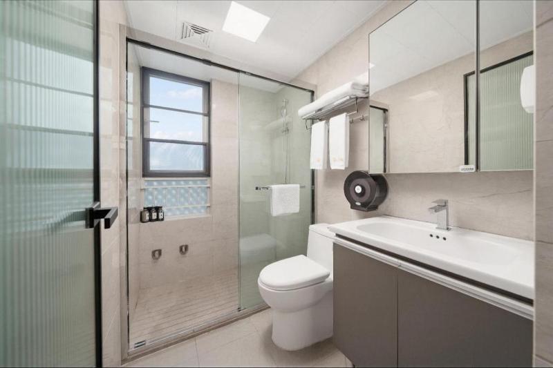 Zhanhui City Hotel Apartment (Shenzhen Convention Center Gangxia Metro Station) - image 31