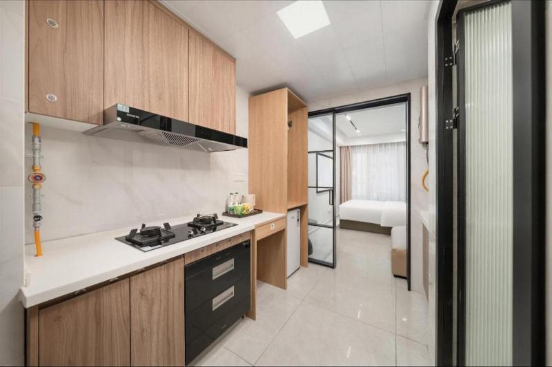 Zhanhui City Hotel Apartment (Shenzhen Convention Center Gangxia Metro Station) - image 39