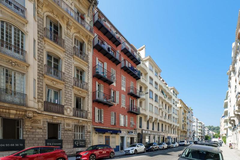Appartement Le Verdi avec balcon - Welkeys - image 10