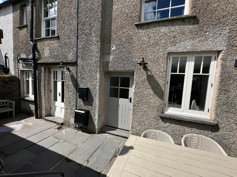La'al Kirkstone Brow - image 1