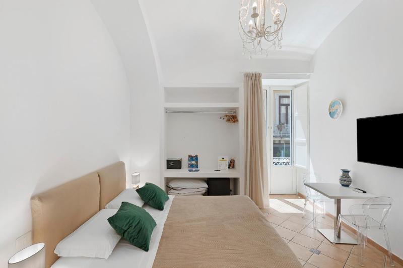 Sorrentina Guest House - image 30