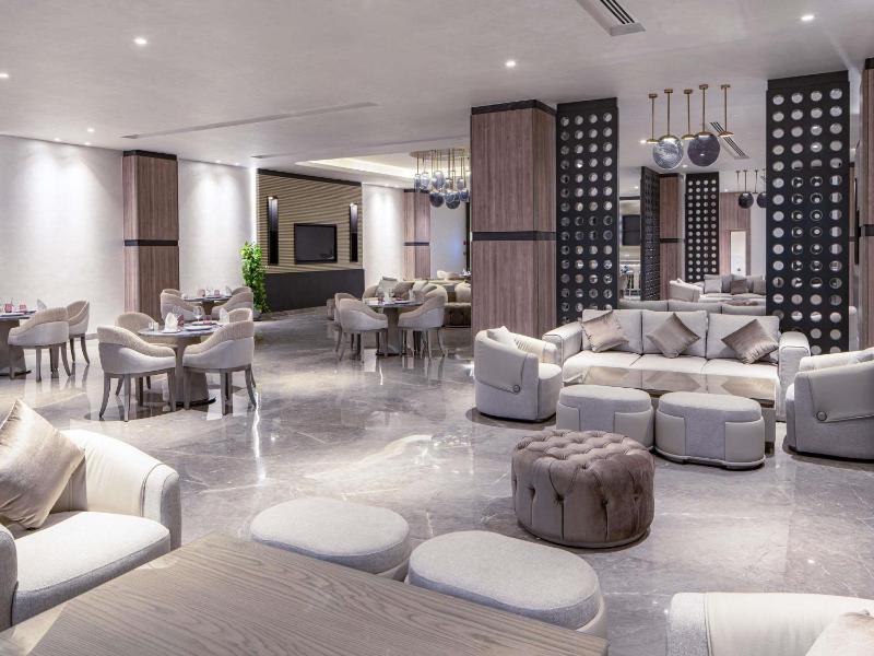 Rixos Premium Magawish Bay View - image 28