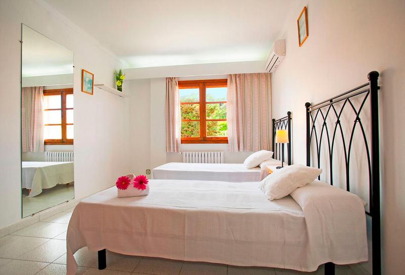 Villa Can Tomas - image 16