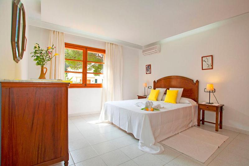 Villa Can Tomas - image 23