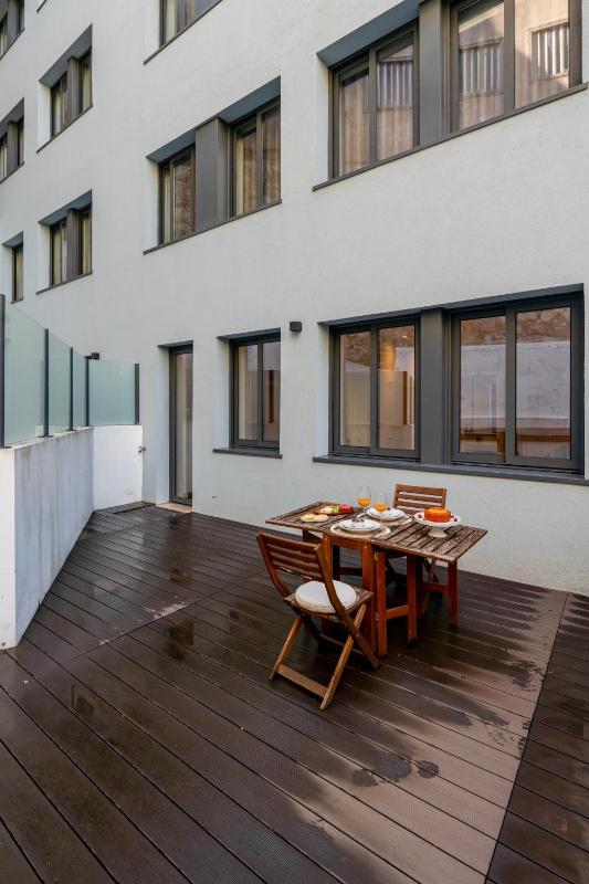 Catarina Serviced Apartments by HostWise - image 49