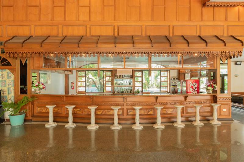Royal Twins Palace Hotel - image 7