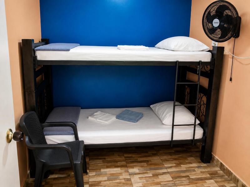 Hostal Avanza - image 29