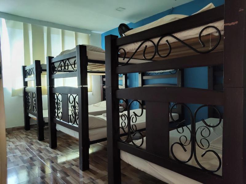 Hostal Avanza - image 16