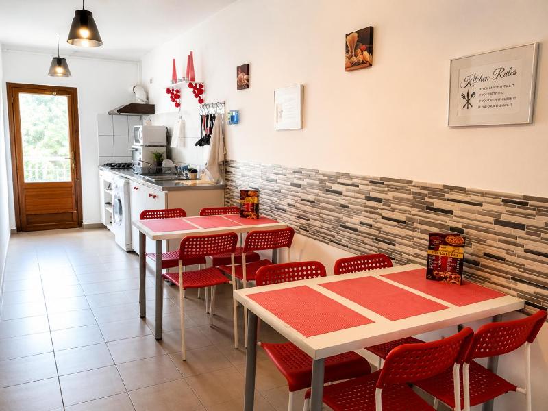 Sunny Family Vila Constanta - image 17
