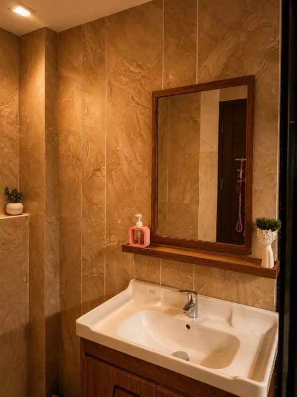 Independent House - 5BHK - Home Theatre - Jacuzzi - image 9