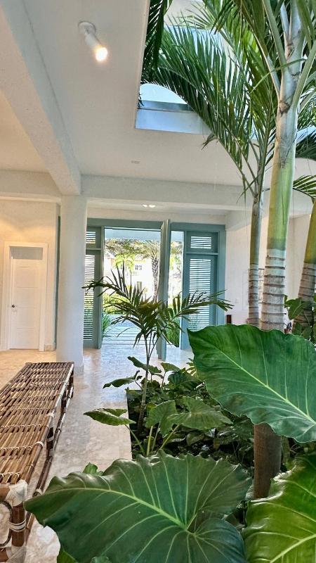 5BR Luxury Oasis Pool Golf & Lake Ocean acces - image 44