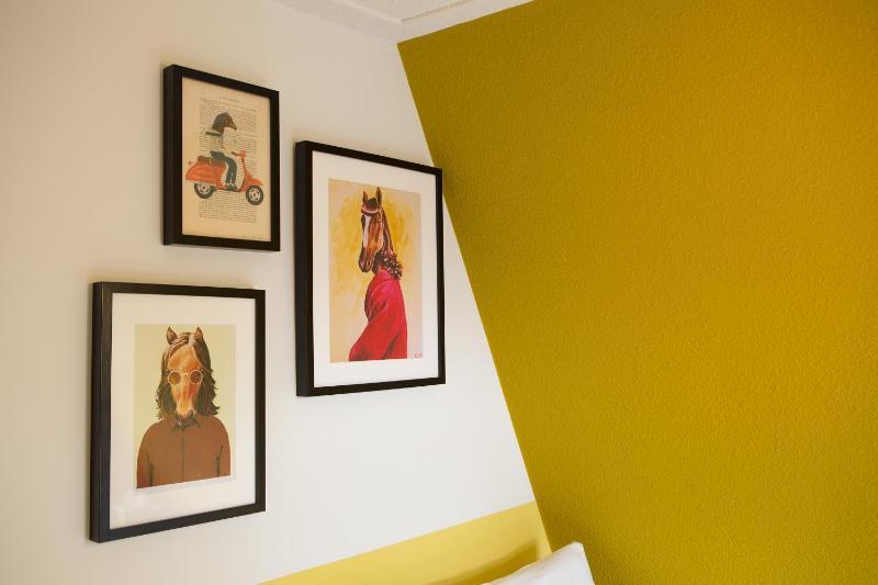 Standard Double Room image 4