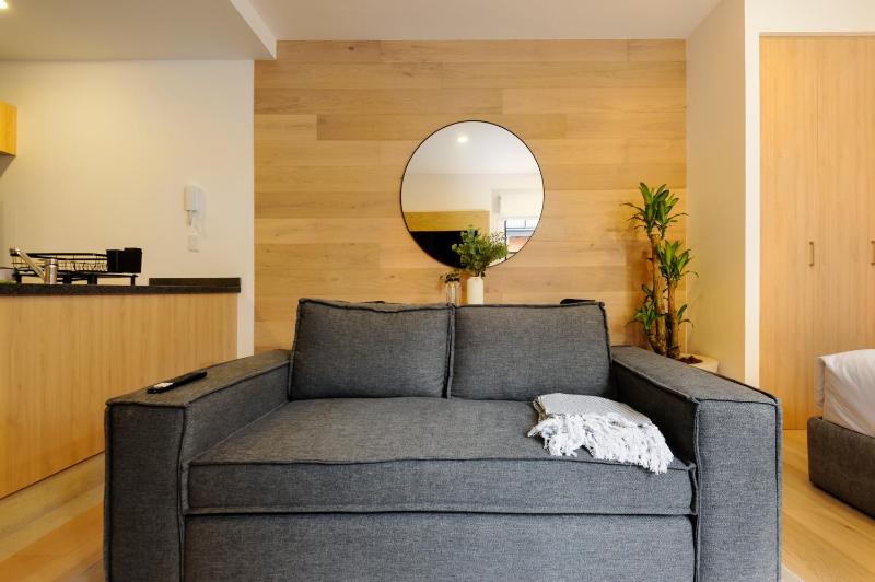 Upscale Loft with Balcony in Roma Norte - image 11