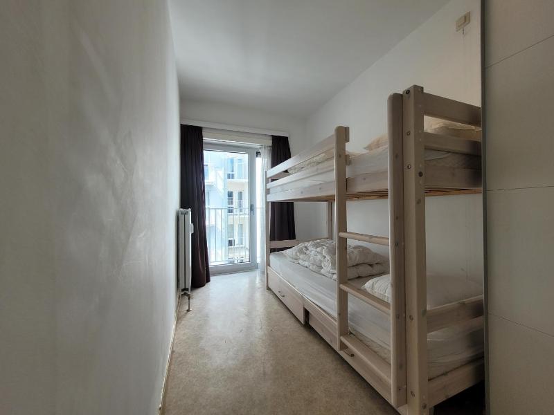 Apartment on the coast for 6 people - image 16