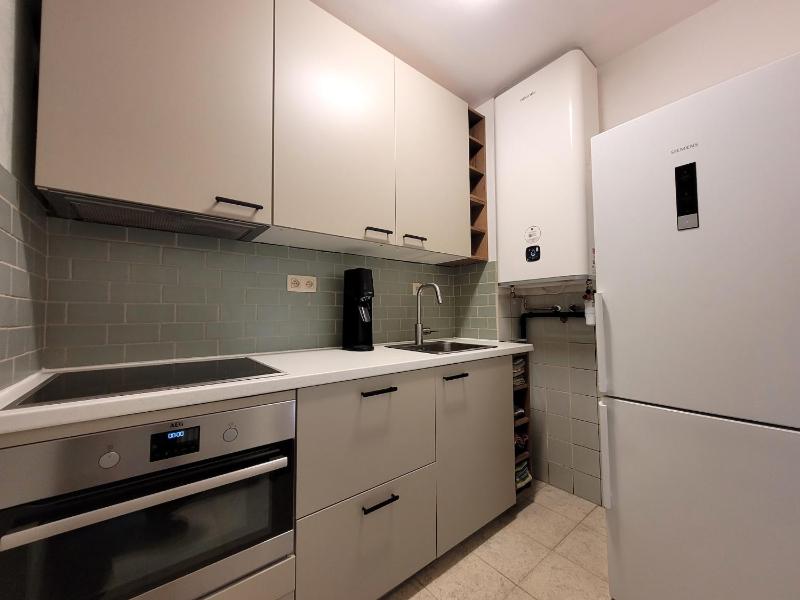 Apartment on the coast for 6 people - image 14
